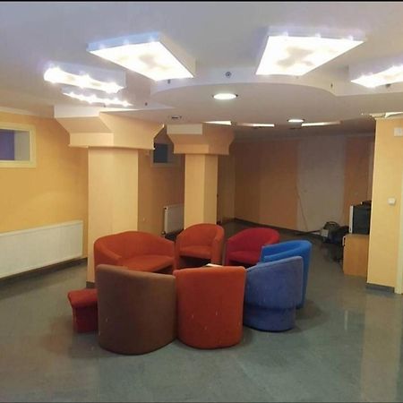 Viktorija Nova Hotel Kanjiža Buitenkant foto